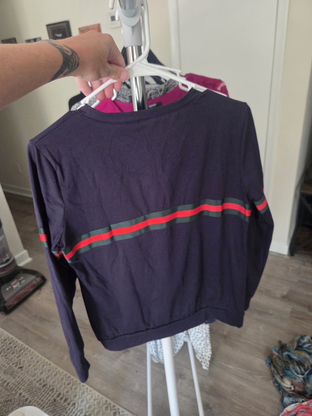 Source Unknown Navy Sweatshirt with Red and Green Stripes - Picture 2 of 3